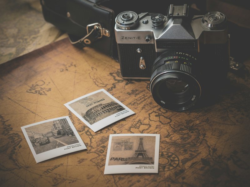 필름 카메라와 사진